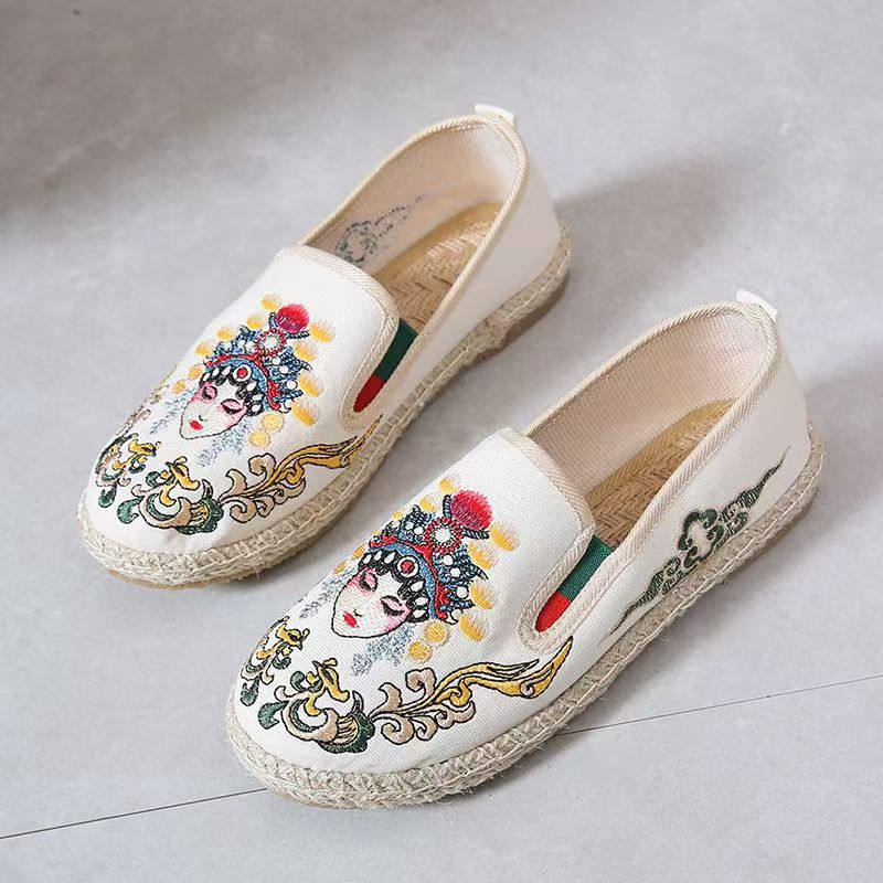 Embroidery Shoes - Женские тканевые туфли на плоской подошве