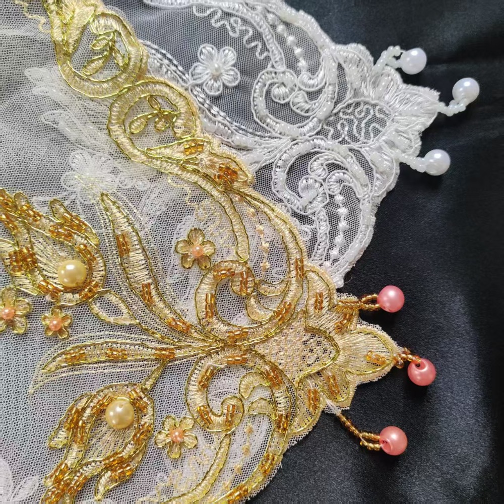 Золотые квадратные салфетки с  – обзор и цена Embroidery Rose